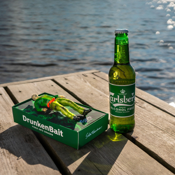 Carlsberg DrunkenBait by Svartzonker ryhmässä Uistimet / vieheet / Käsintehty vieheet @ Sportfiskeprylar.se (DrunkenBaitSvartzonker)